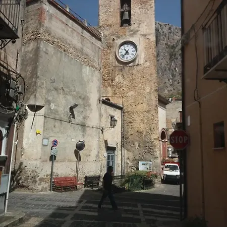 A Casa Del Nonno Bed & Breakfast